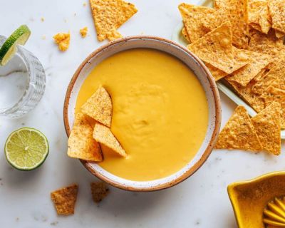 Vegane Käsesauce – der Nacho-Dip wie im Kino, aber besser