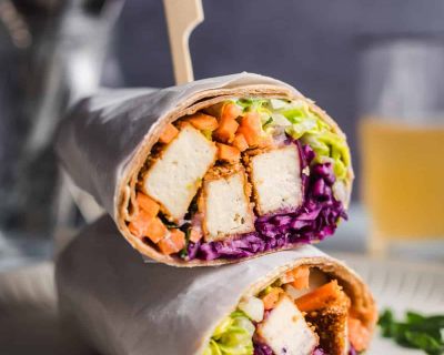 Vegane Knusper-Tofu Wraps mit Krautsalat