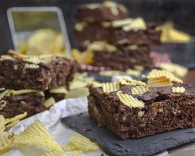 Saftige Kartoffelchip-Brownies [Frankenfoods]