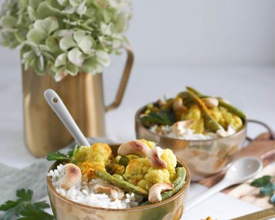 Veganes Blumenkohl-Curry mit Erbsen und grünen Bohnen ❤