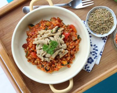 Buchweizenspätzle mit Grünkernbolognese