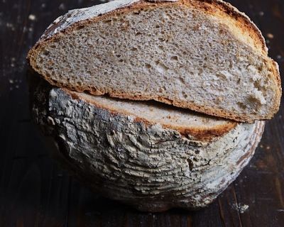 Homemade Spelt Bread * Selbstgemachtes Dinkelbrot