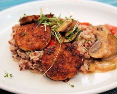 Gebratener Tempeh mit Kokosgemüse