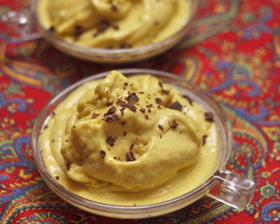 Mango-Kokos Eiscreme mit Vanille