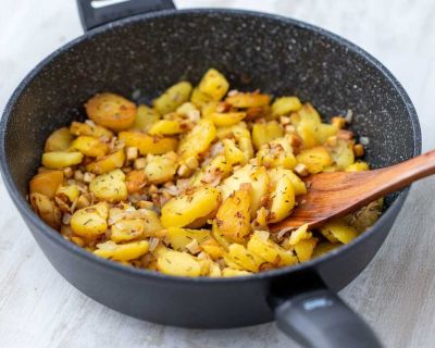 Vegane Bratkartoffeln mit Räuchertofu