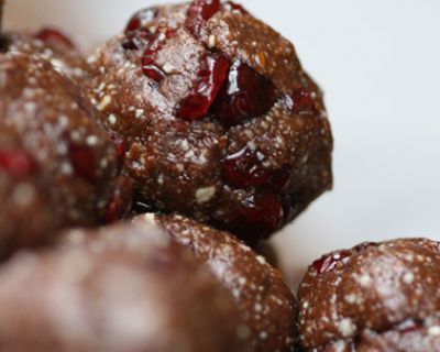 Carob-Cranberry-Bällchen / Carob-Cranberry-Balls