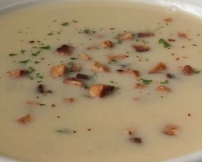 Blumenkohlsuppe mit Räuchertofu