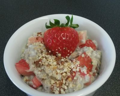 Chia-Müsli mit Erdbeeren