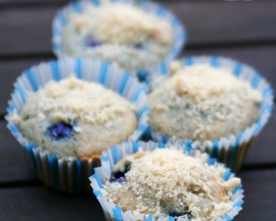 Blaubeer-Mandel-Muffins mit weißer Schokolade - Blueberry Almond Muffins with White Chocolate