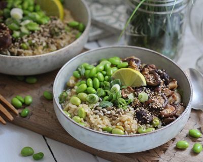 Umami Reisbowl mit Edamame & Shiitake