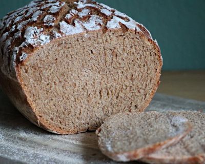 Bauernbrot mit Sauerteig