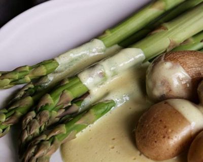 Halbfette Sauce Hollandaise