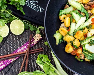 Asiatischer Gnocchi Wok