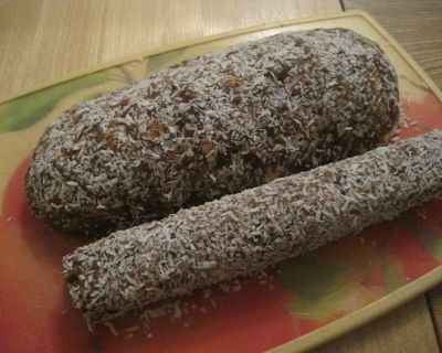 Rohes Früchte-Nuss-Brot