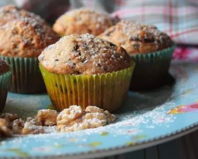 Walnuss-Bananen-Muffins mit Schokolade