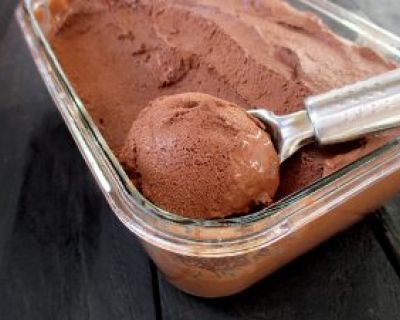Erdmandel Schokoladen Eiscreme (Vegan, Glutenfrei, Ohne Kristallzucker)