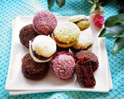 Bunte Raw Macarons