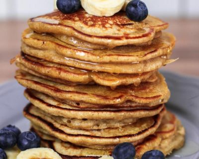 American Pancakes mit Ahornsirup