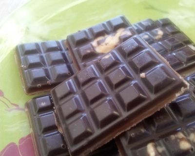 Vegane Low Carb Schokolade Rezept aus 3 Zutaten