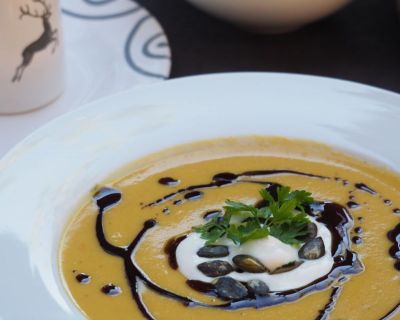 Die Beste Kürbis Suppe – Mit Kokosmilch und Linsen