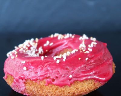 Raspberry Glazed Donuts * Donuts mit Himbeerglasur