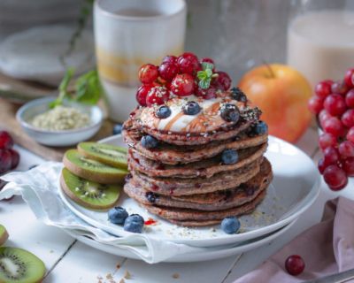 Vegane, glutenfreie Buchweizen-Pancakes