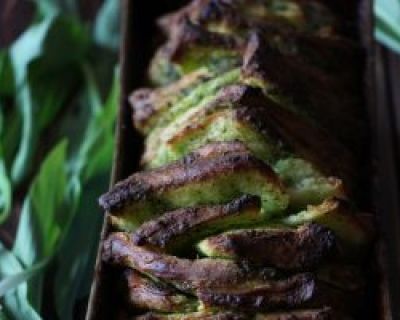 Rezept: veganes Kräuterfaltenbrot mit Bärlauch