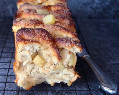 Apple Cinnamon Pull-Apart Bread * Apfel-Zimt-Zupfbrot