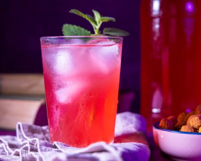Himbeer-Mango-Kefir – selbst fermentiert als Wasserkefir