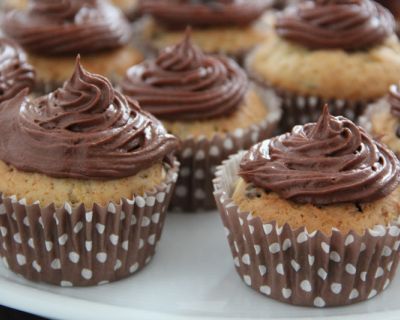 Bananen-Cupcakes mit Schokolade