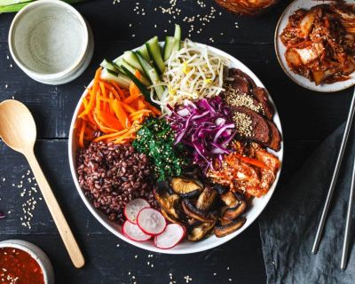 Veganes Bibimbap – die Ur-Reisbowl aus Korea