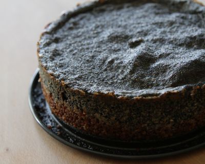 Superfoodkuchen mit Quinoa und Mohn/ Superfoodcake with quinoa and poppy