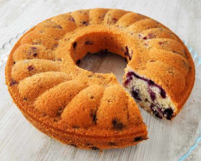 Saftiger veganer Blaubeerkuchen