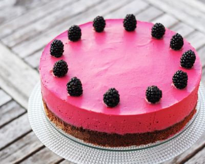 Schokotorte mit Brombeertopping oder "Pink-Brown-Cake" ;-)