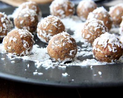 Herbstliche Energyballs mit Zimt & Erdmandel