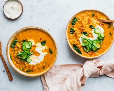 Curry-Kokos-Linsensuppe mit Spinat