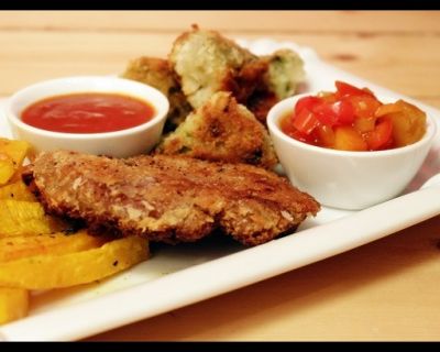 Rezept vom 19.10.2015: Seitan Schnitzel mit Brokkoli Tempura, Kürbis Pommes und Barbecue Sauce (Vegan)