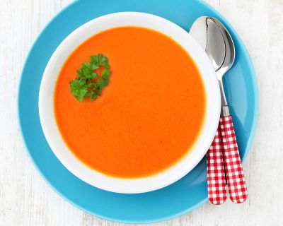 Tomatensuppe mit Kokosmilch