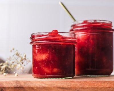Schnelles & zuckerfreies Pflaumenkompott