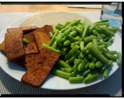 Zitronentofu mit grünen Bohnen