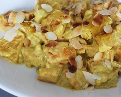 Süsskartoffelcurry mit karamellisierter Ananas