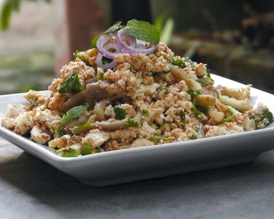 Würziger Thai Tofu  Salat mit Pilzen