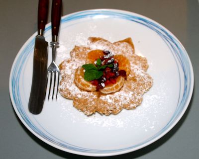 Waffeln mit Clementinen und Cranberrymus