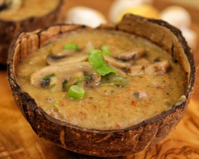Vegane Kartoffel-Champignon-Suppe